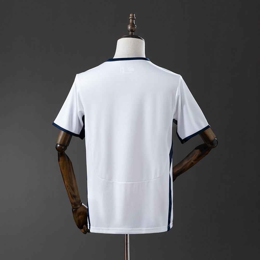Tottenham Hotspurs home 2008/09