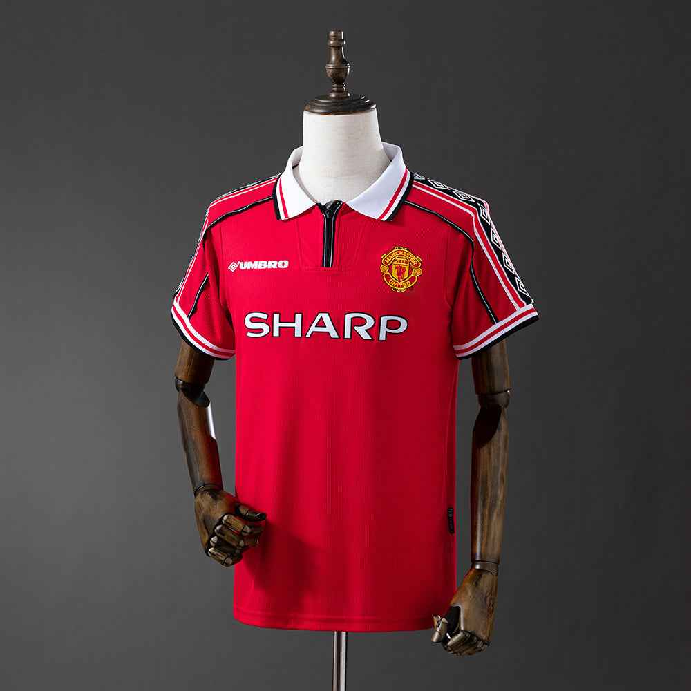 Manchester united Home 98/99