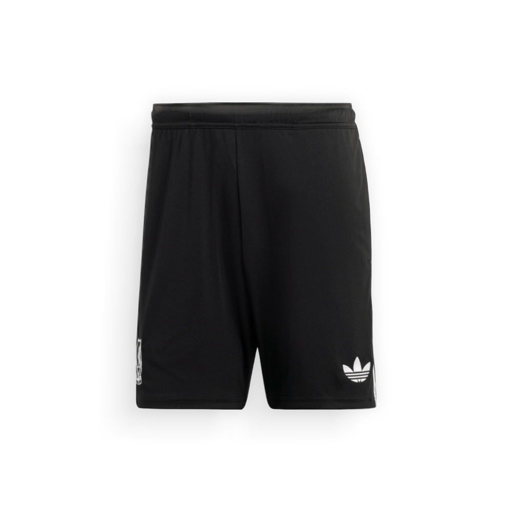 Liverpool 25-26 Goalkeeper Football Shorts