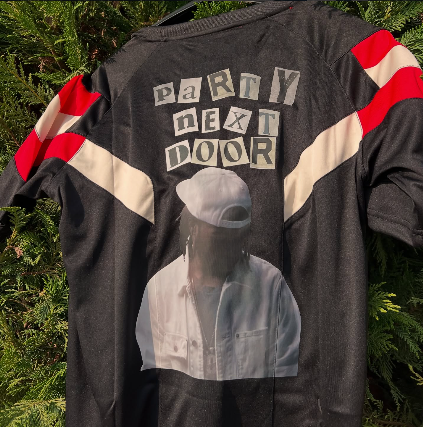 STOCK: MANCHESTER UNITED X PARTYNEXTDOOR (S-XL)