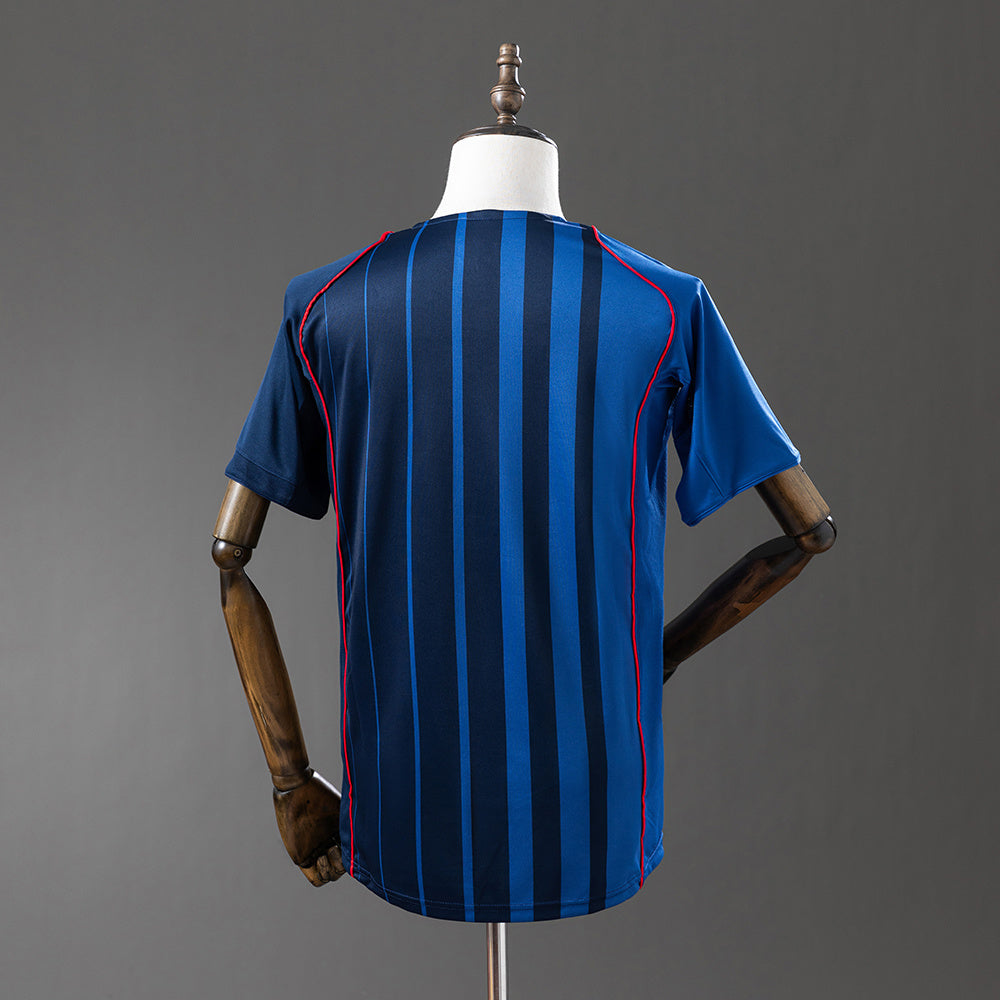 Barcelona Away 2004/05