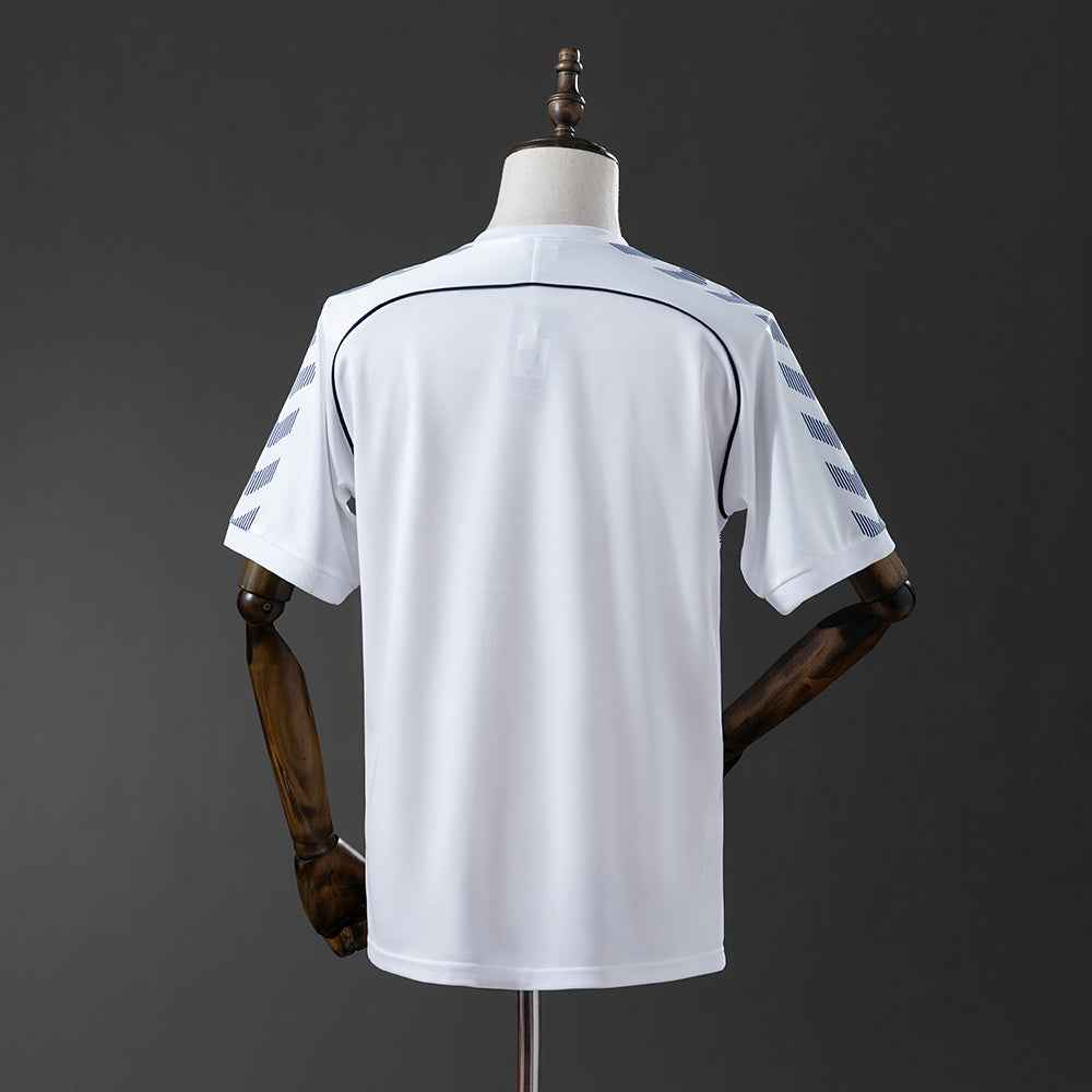 Tottenham Hotspurs home 1986/87