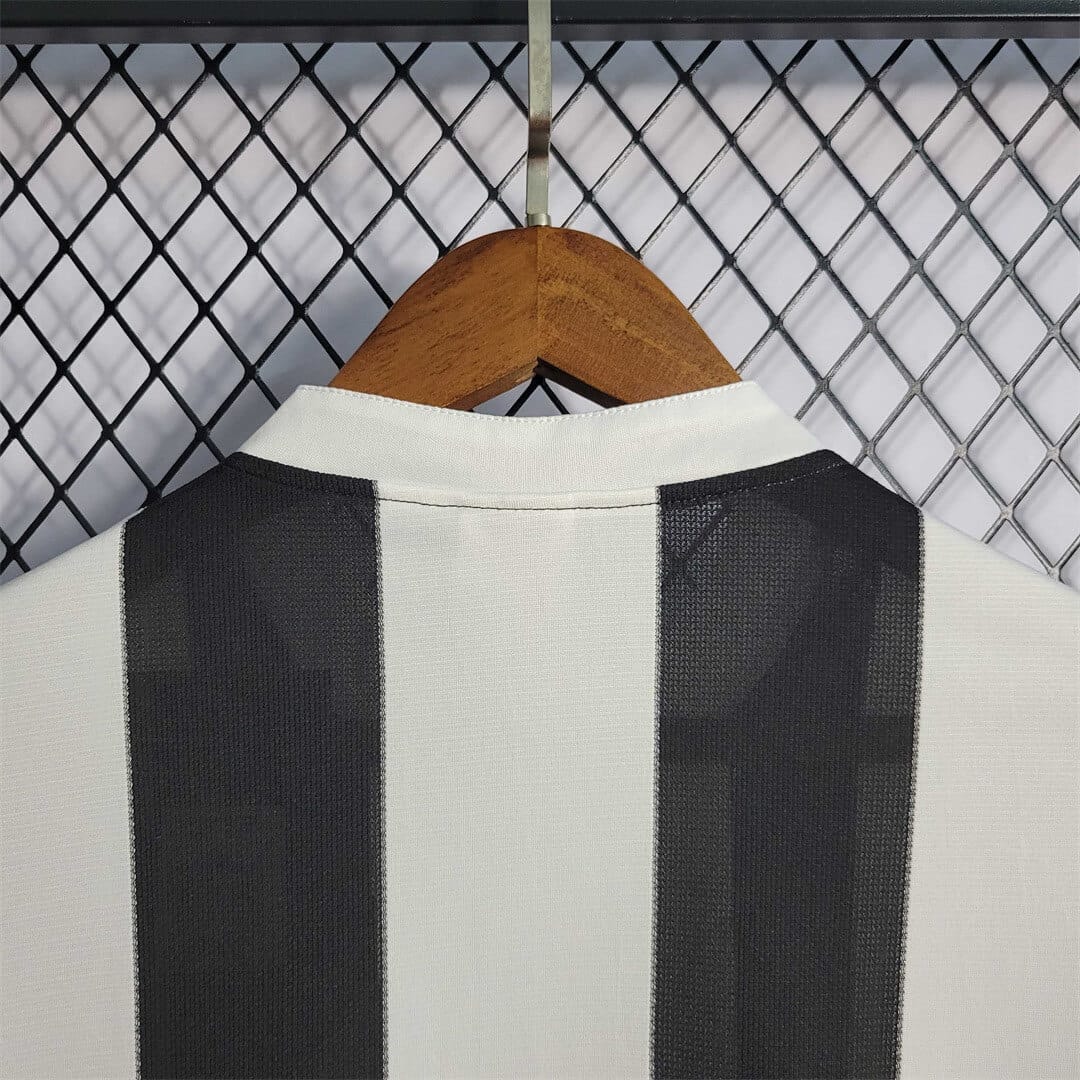 Newcastle United 1995/1997 Home Kit – Long sleeve