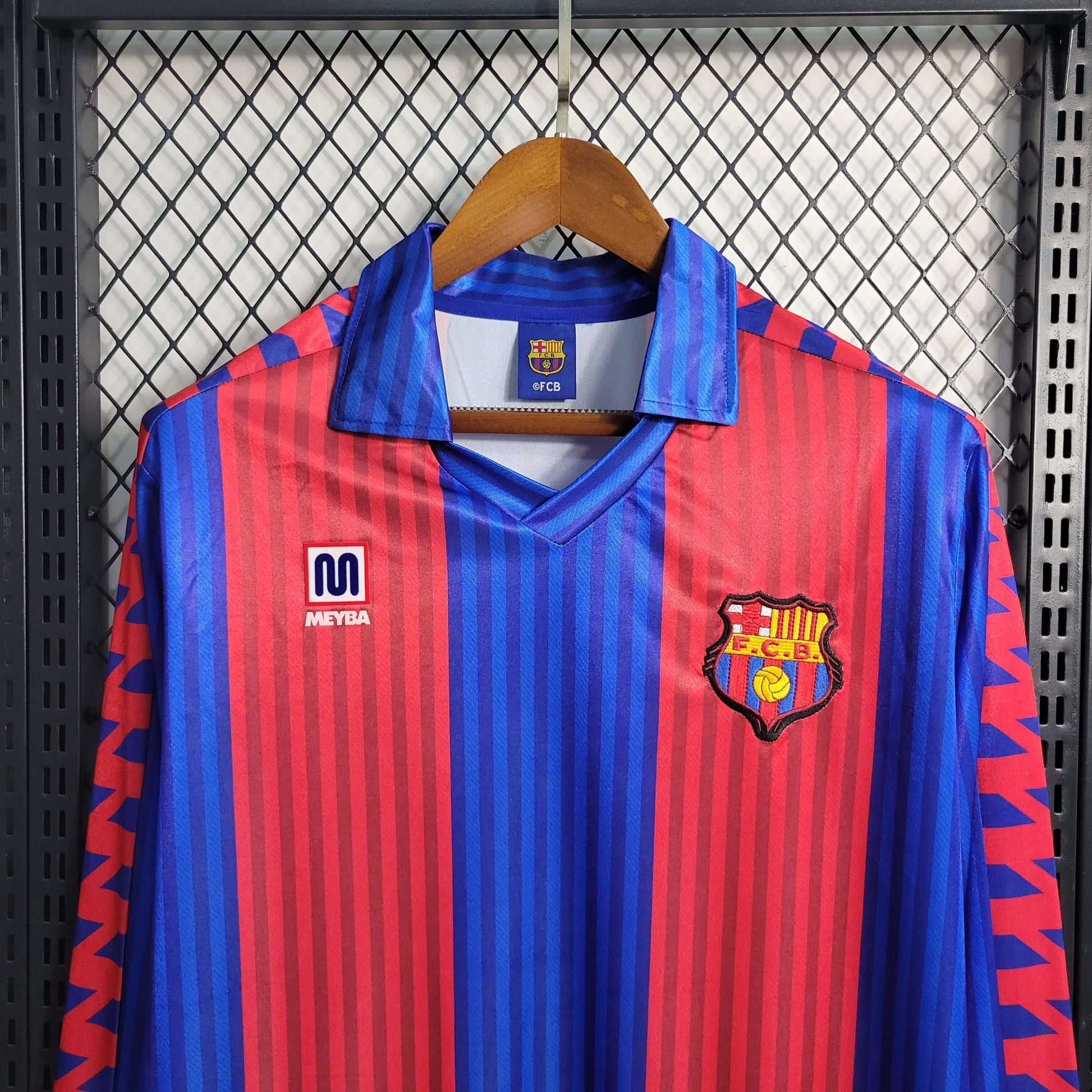 FC Barcelona 1992 Home Kit – Long Sleeves