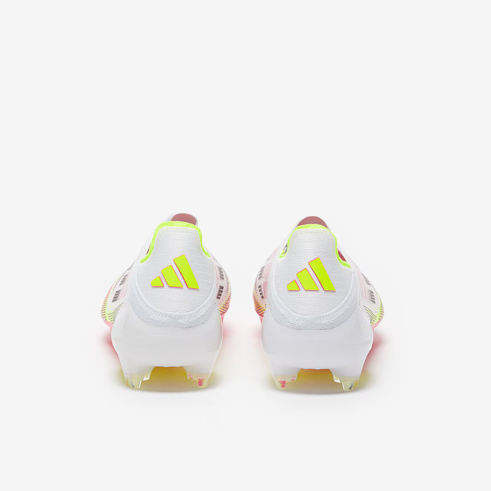 F50 Elite Laceless FG