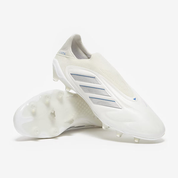 Copa Pure III Elite Laceless FG