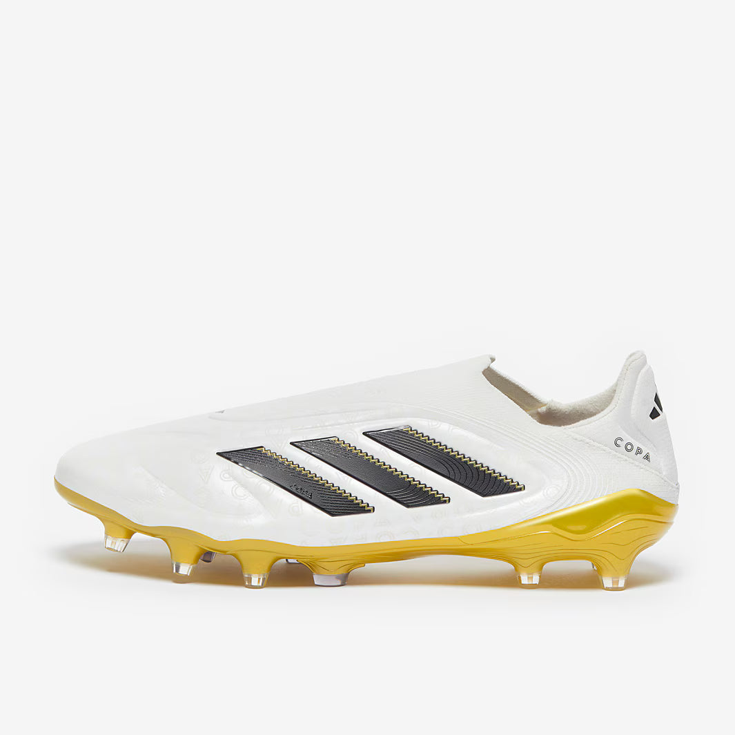 Copa Pure III Elite Laceless FG