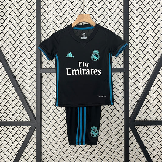 Real Madrid 17/18 (Away)