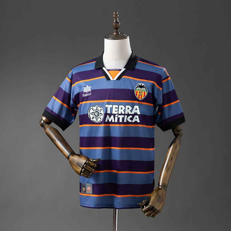 Valencia Third 1999/00
