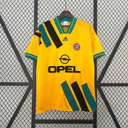 Bayern Munich 93/95(Away)