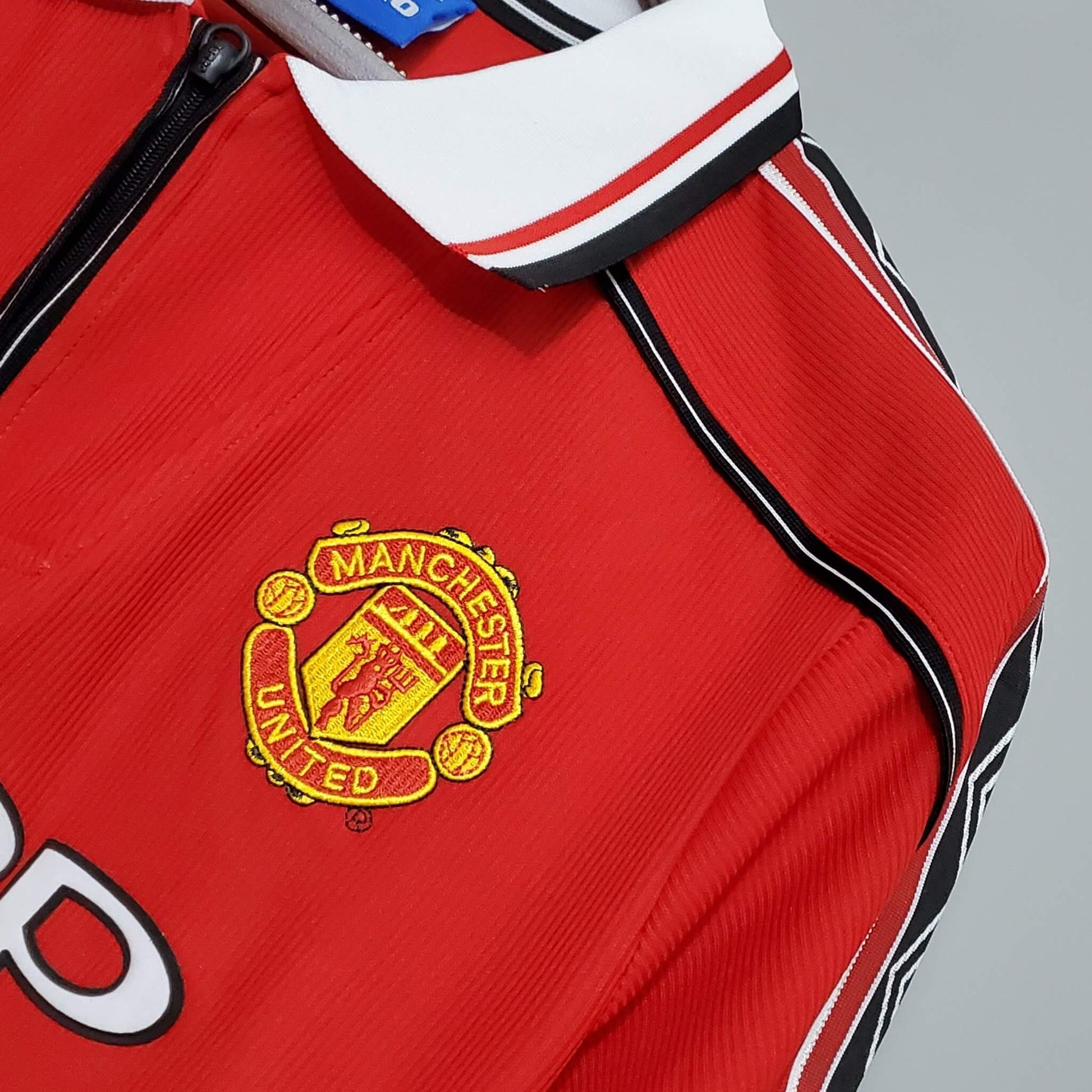 Manchester United 1998/2000 Home Kit – Long Sleeve