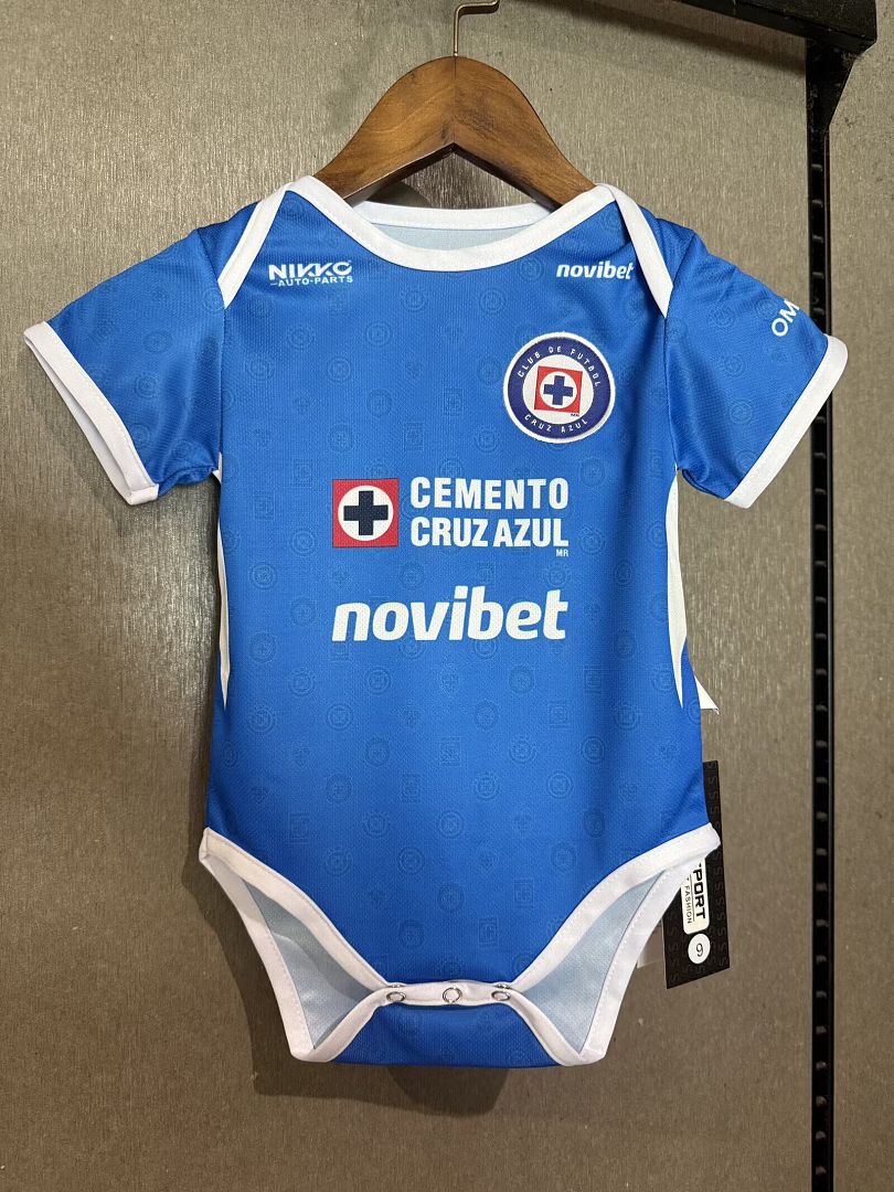 26-27 Cruz Azul Home Baby, detail 2