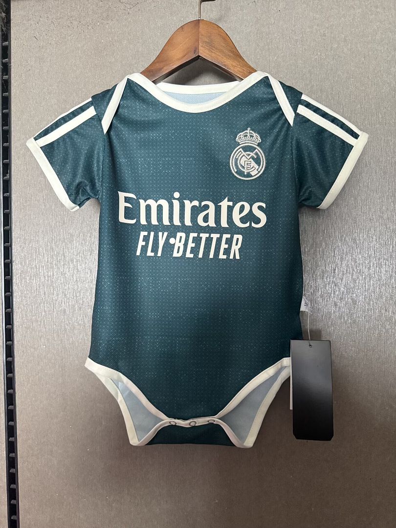 26-27 Real Madrid green Away Baby, back