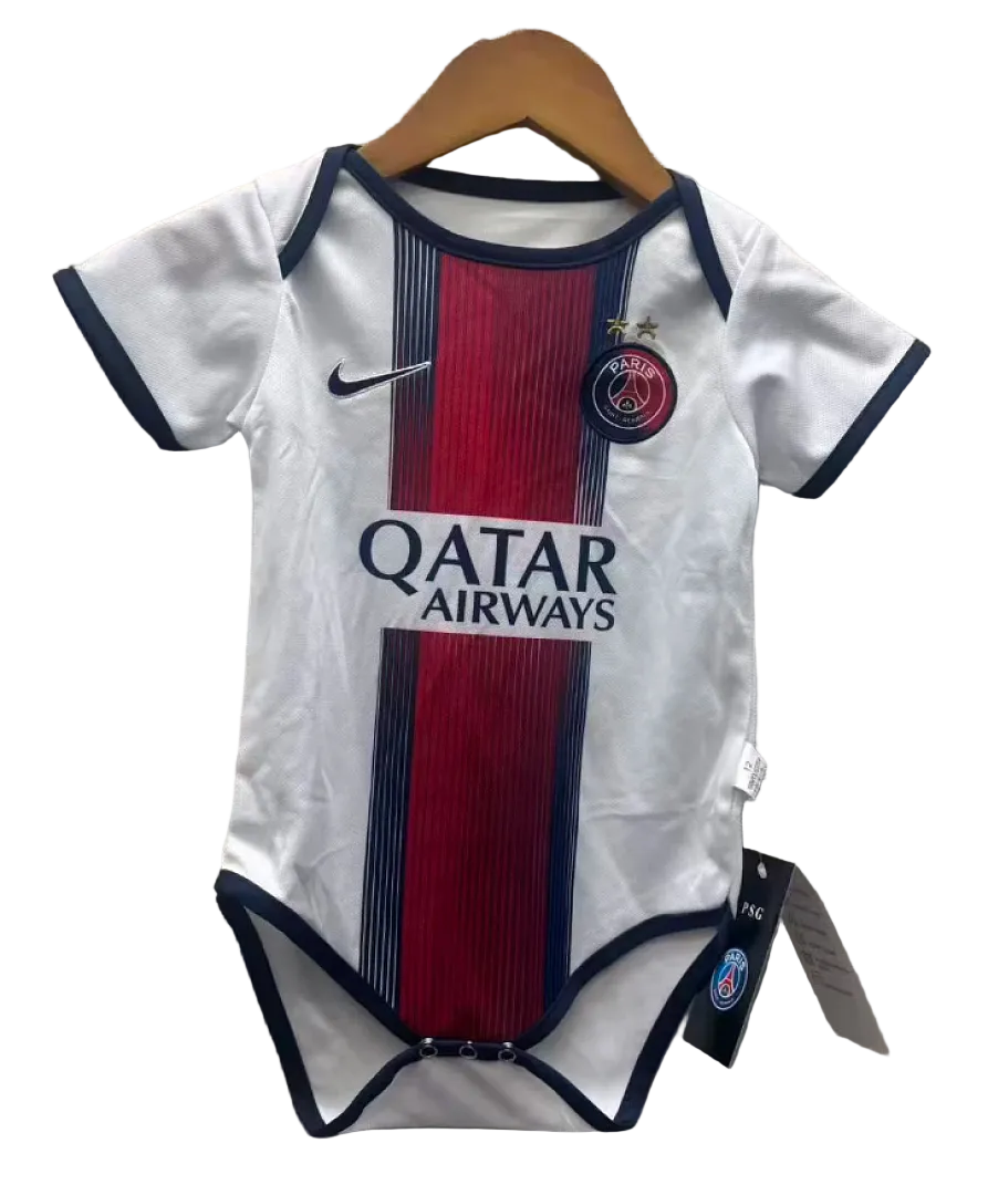 26-27 Pa-ris white Away Baby, back