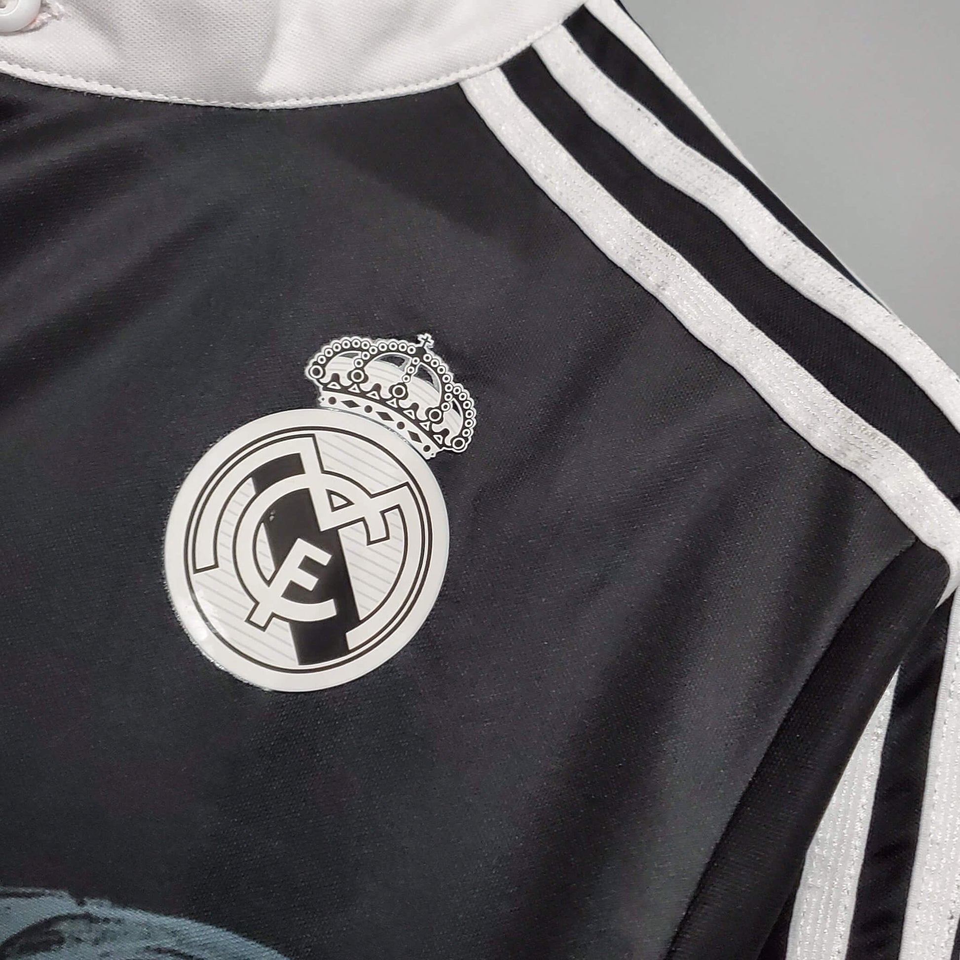 Real Madrid 2014/2015 Third Kit – Long Sleeves