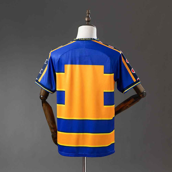 Parma Home 2002/03