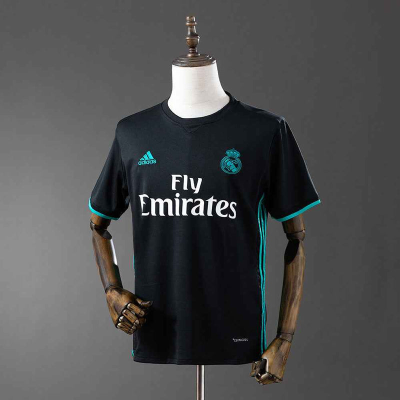 Real Madrid 17/18 Away