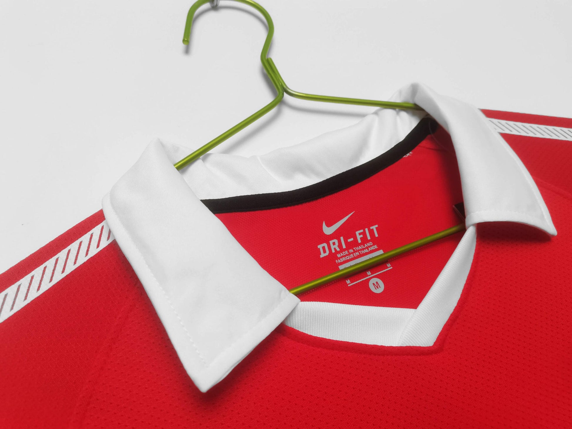 Manchester United 2010/2011 Home Kit – Long Sleeves