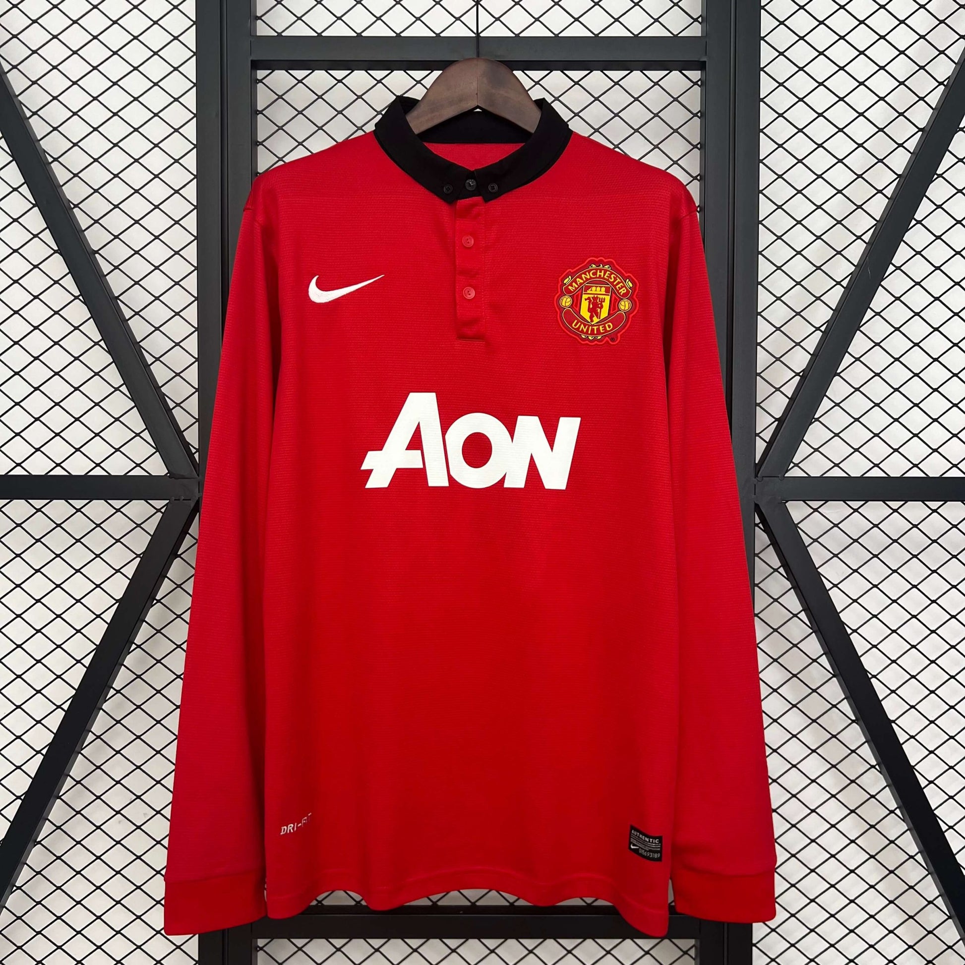 Manchester United 2013/2014 Home Kit – Long Sleeve