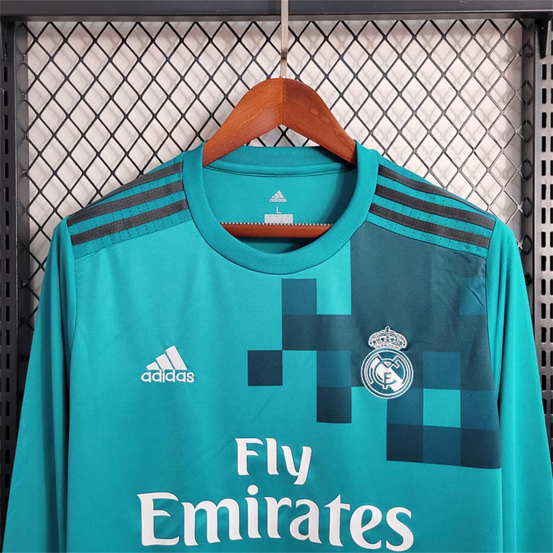 Real Madrid 2017/2018 Third Kit – long sleeves