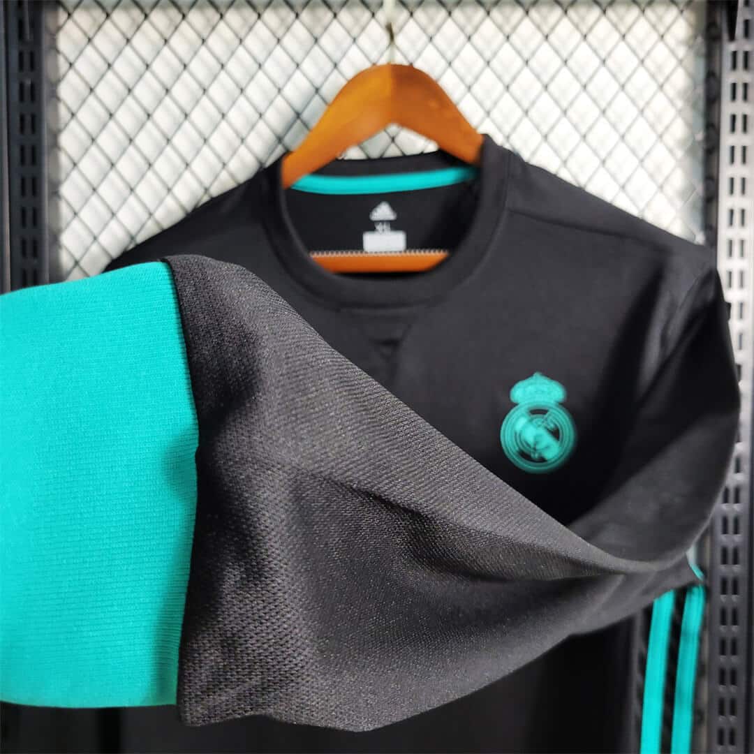 Real Madrid 2017/2018 away – long sleeves