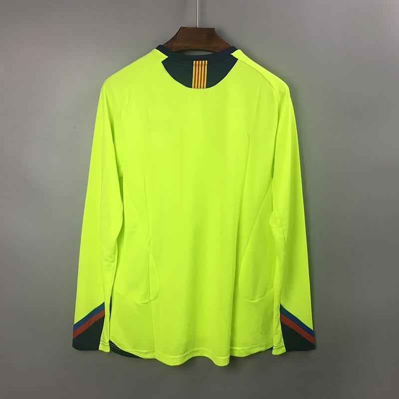 FC Barcelona 2005/2006 Away Kit – Long Sleeves