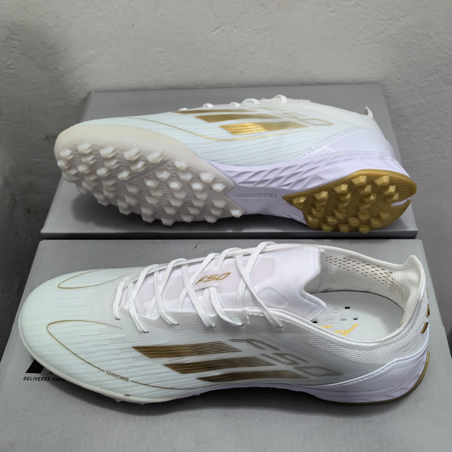 Adidas F50  (Turf)