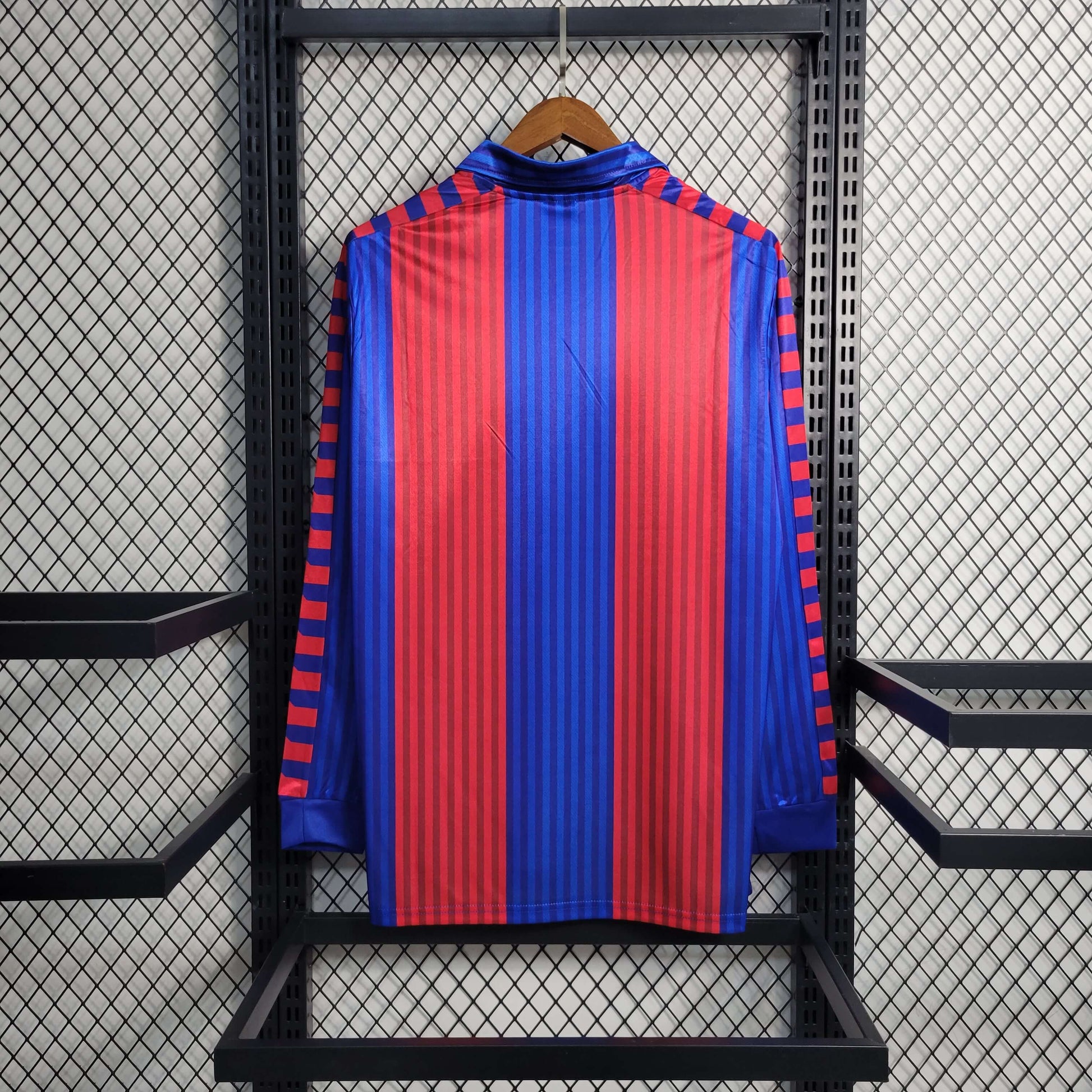 FC Barcelona 1992 Home Kit – Long Sleeves