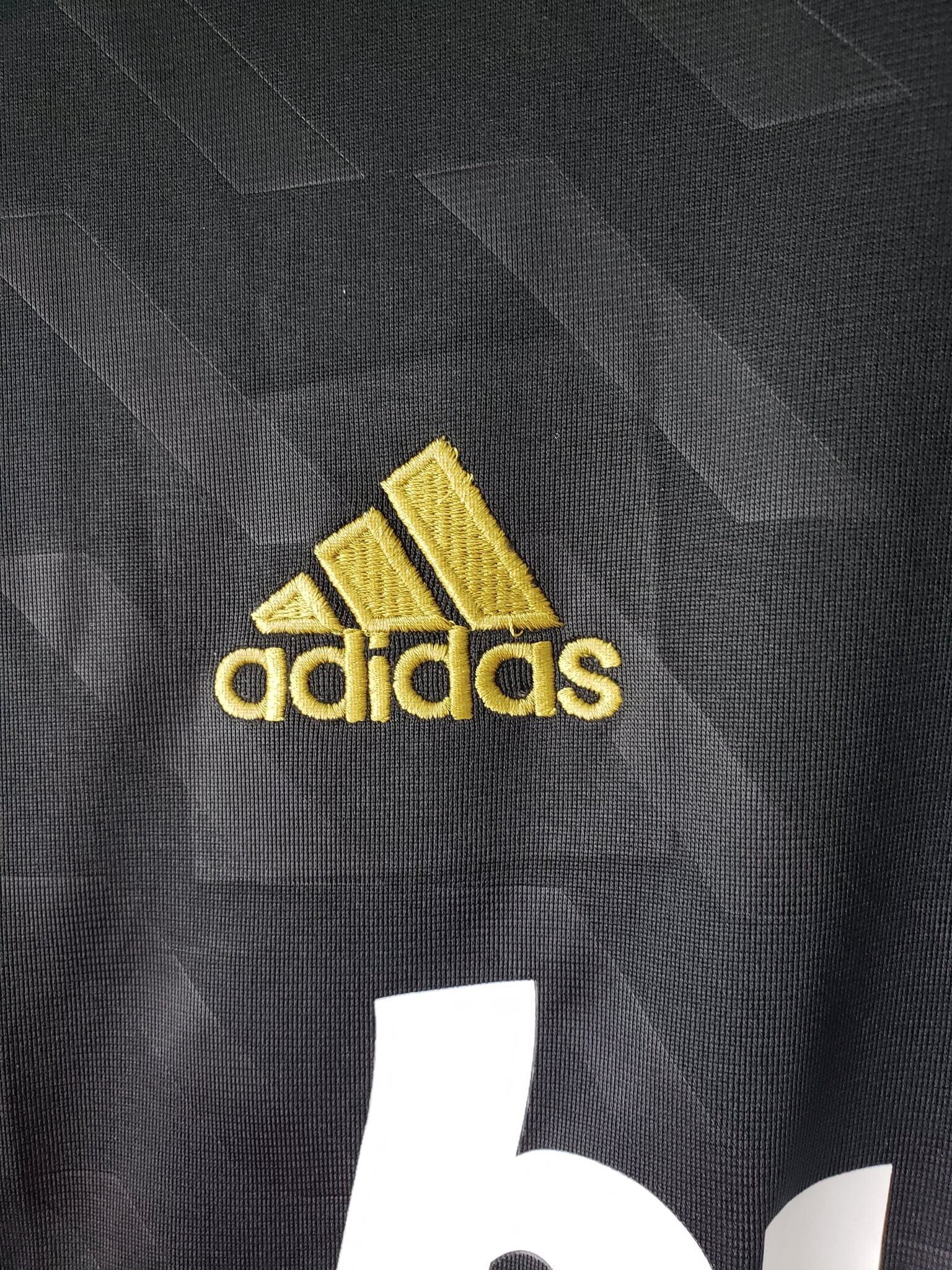 Real Madrid 2011/2012 Away Kit – Long Sleeve