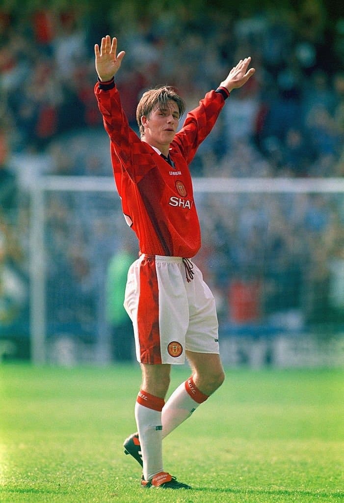 Manchester United 1996/1997 Home Kit – Long Sleeves