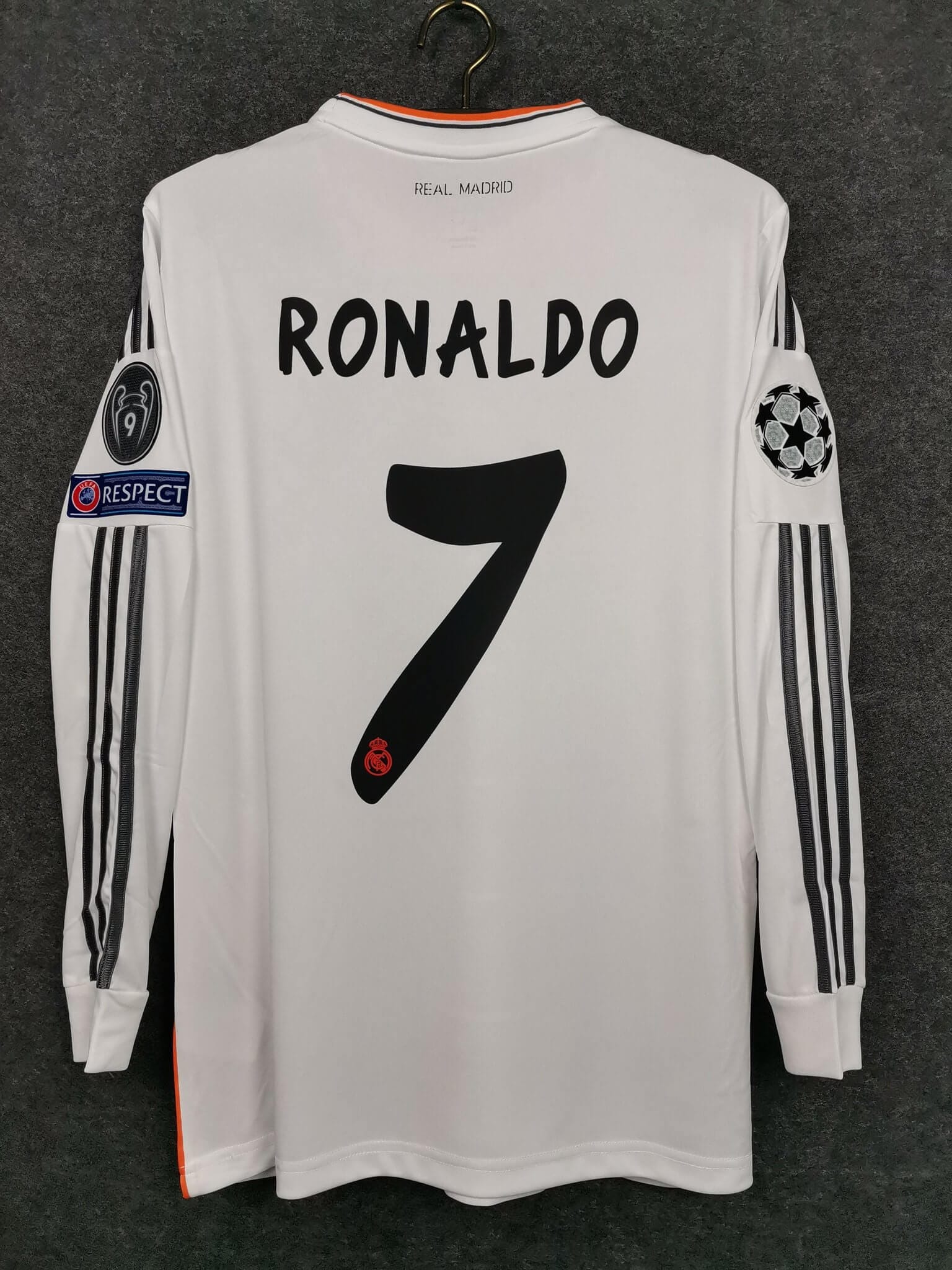 Real Madrid 2013/2014 Home kit – long sleeves
