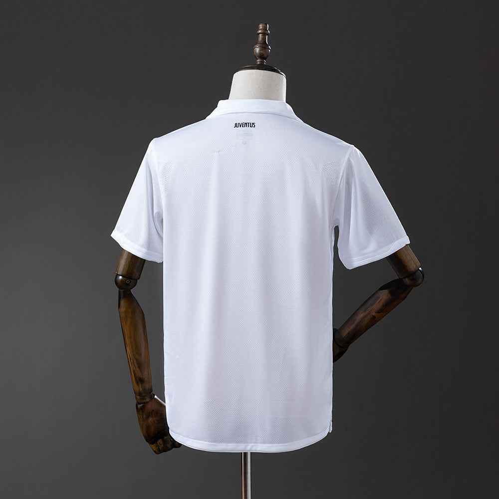 Juventus Away 2010/11