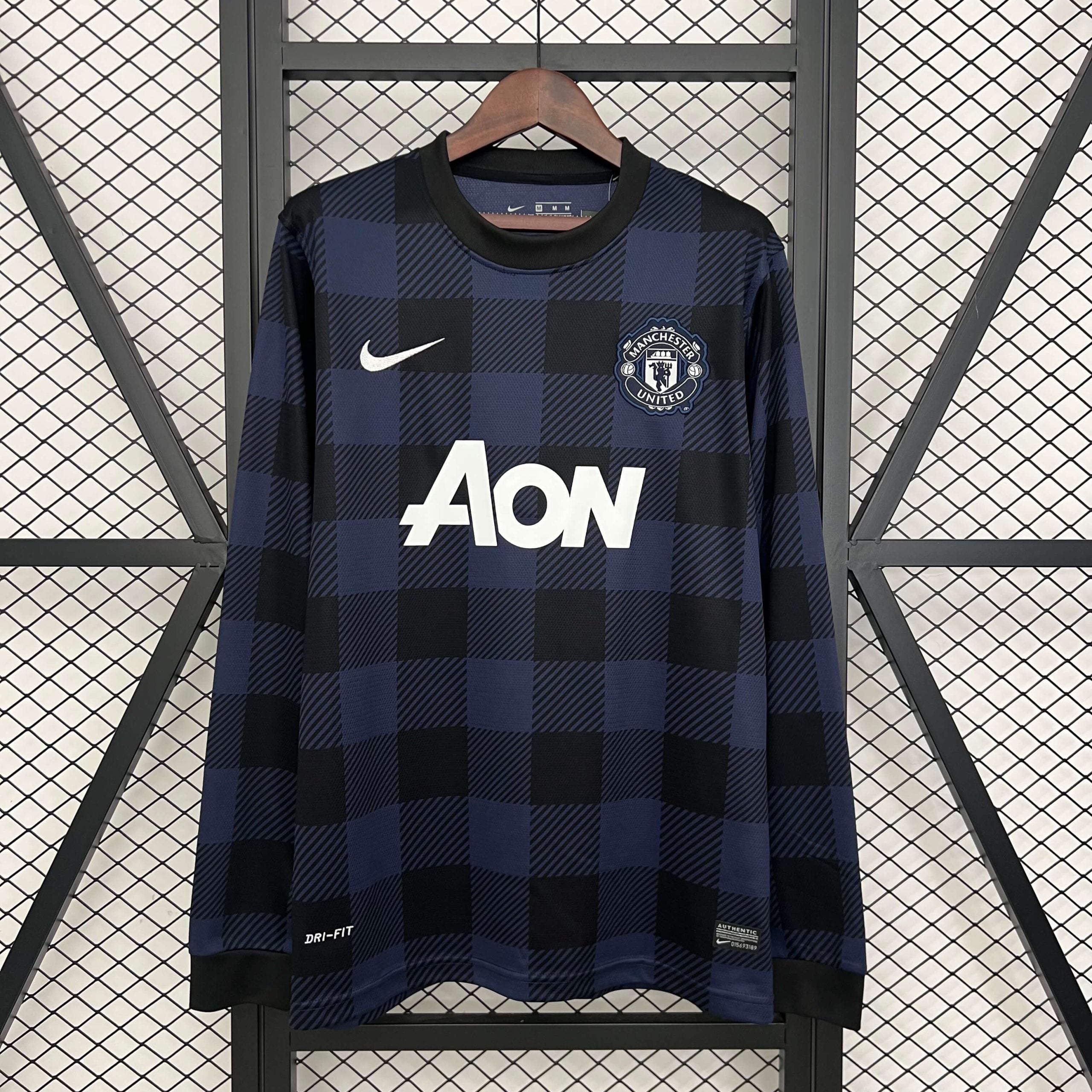 Manchester United 2013/2014 Away Kit – Long Sleeve