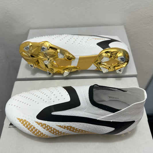 Adidas Predator Lace less FG