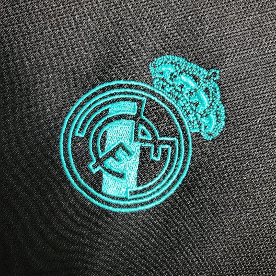 Real Madrid 2017/2018 away – long sleeves