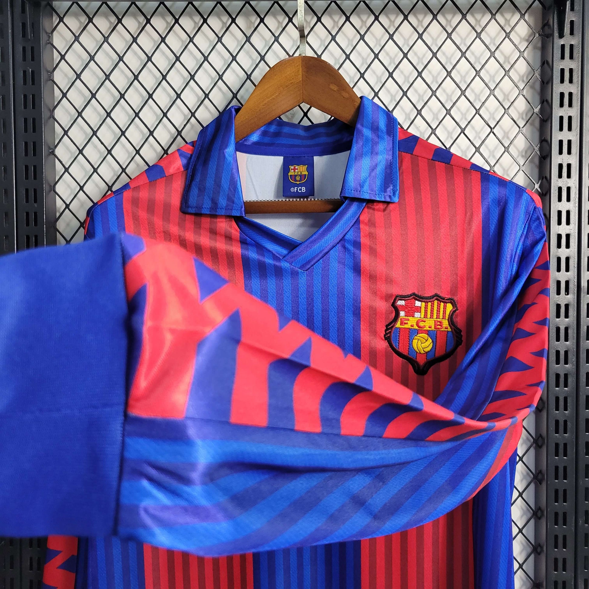 FC Barcelona 1992 Home Kit – Long Sleeves