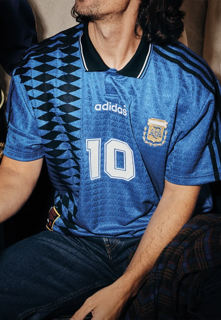 RETRO JERSEYS