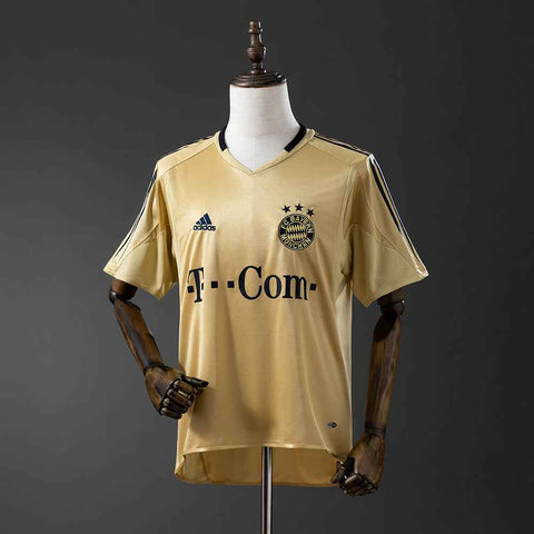 Bayern Munich Away 2004/05