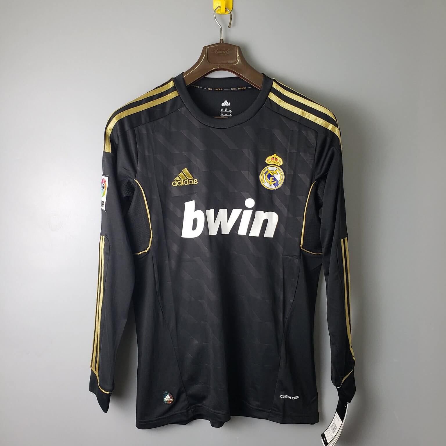 Real Madrid 2011/2012 Away Kit – Long Sleeve
