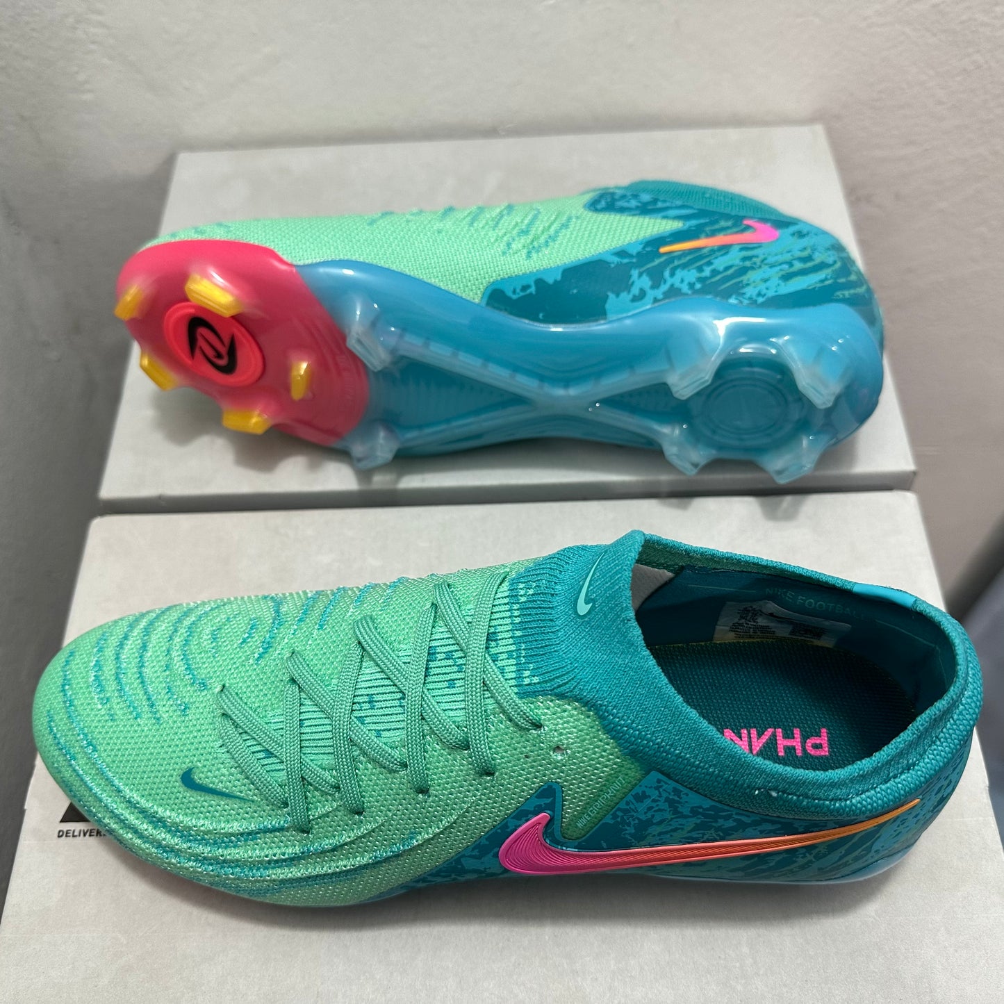 Nike Phantom Luna FG