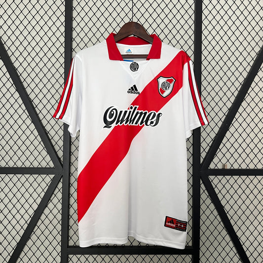 River Plate 98/99