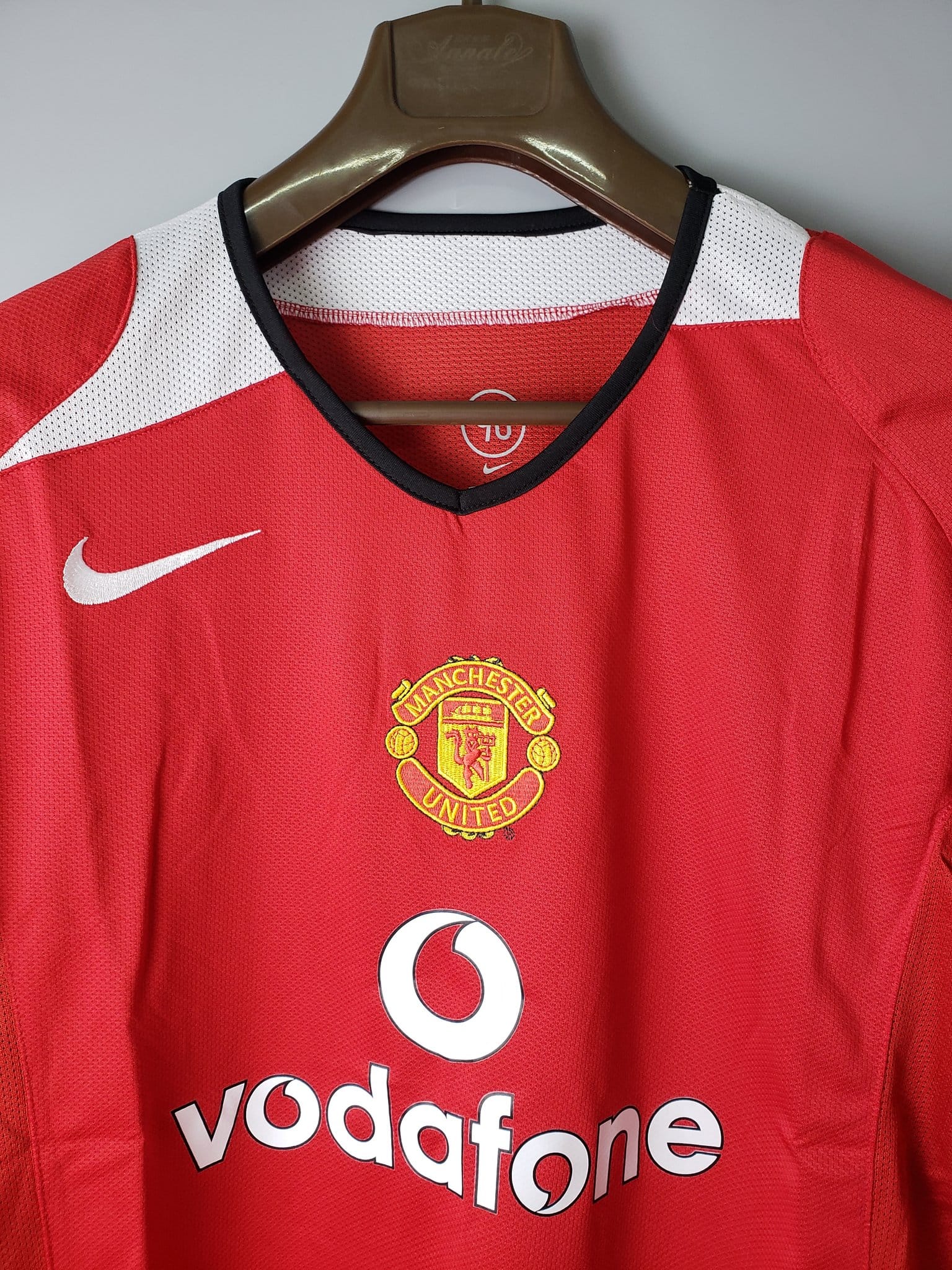 Manchester United 2004/2006 Home Kit – Long Sleeves