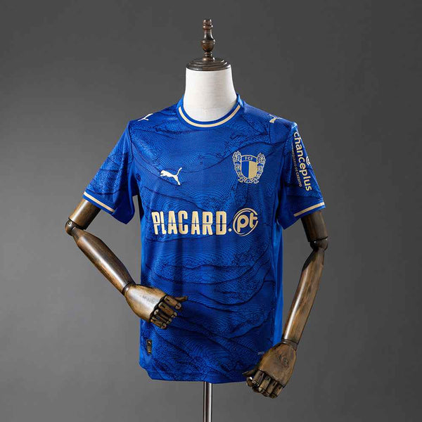 Famalicao 25/26 Away