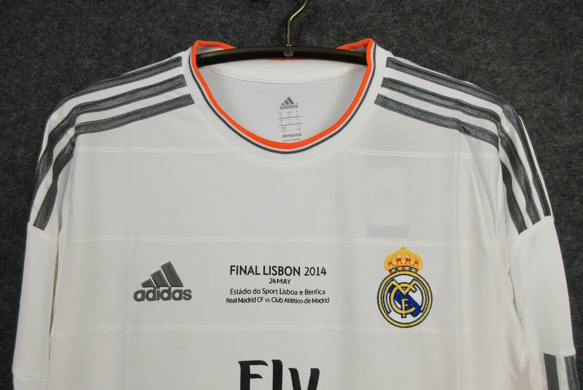 Real Madrid 2013/2014 Home kit – long sleeves