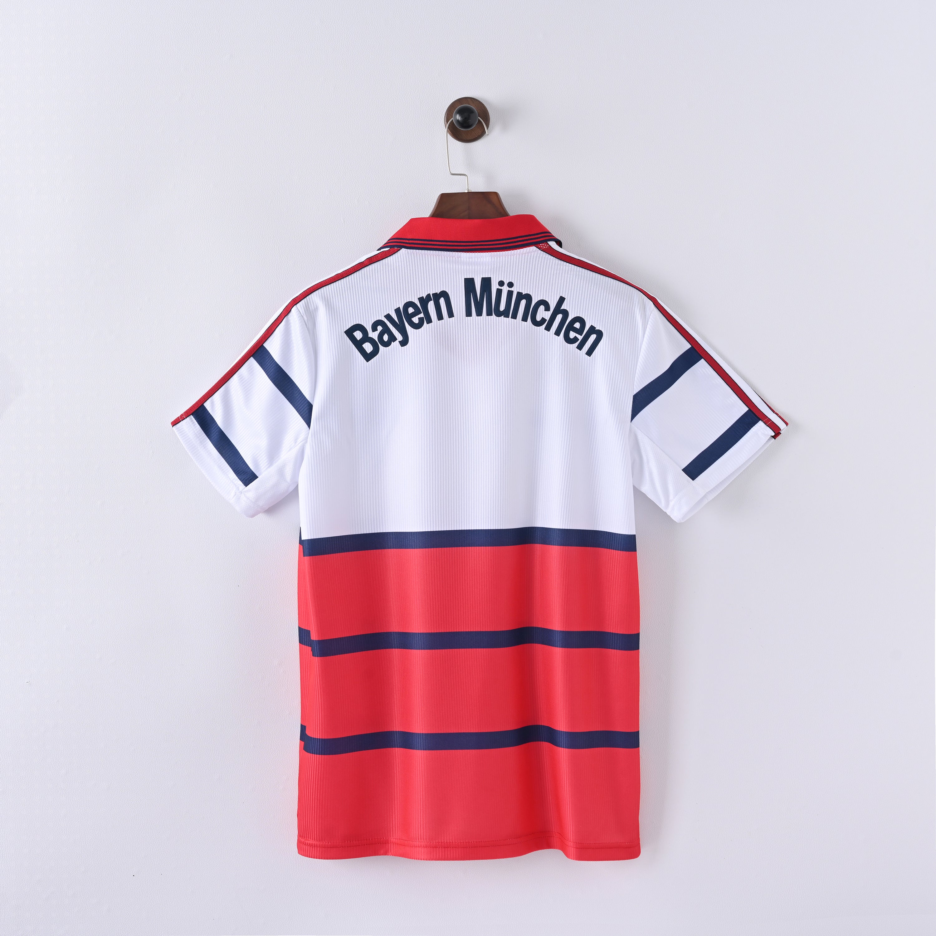 Bayen 98/00 (Away)