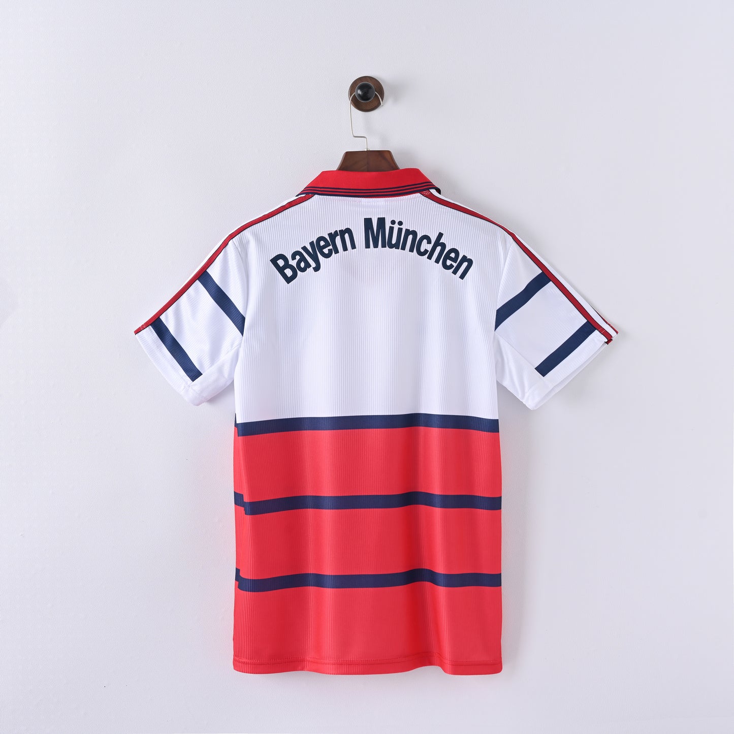 Bayen 98/00 (Away)