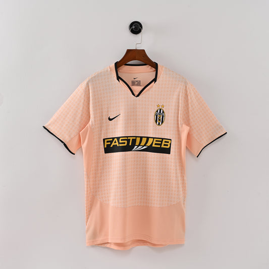 Juventus 03/04 (Away)