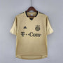 Bayern 04/05(away)