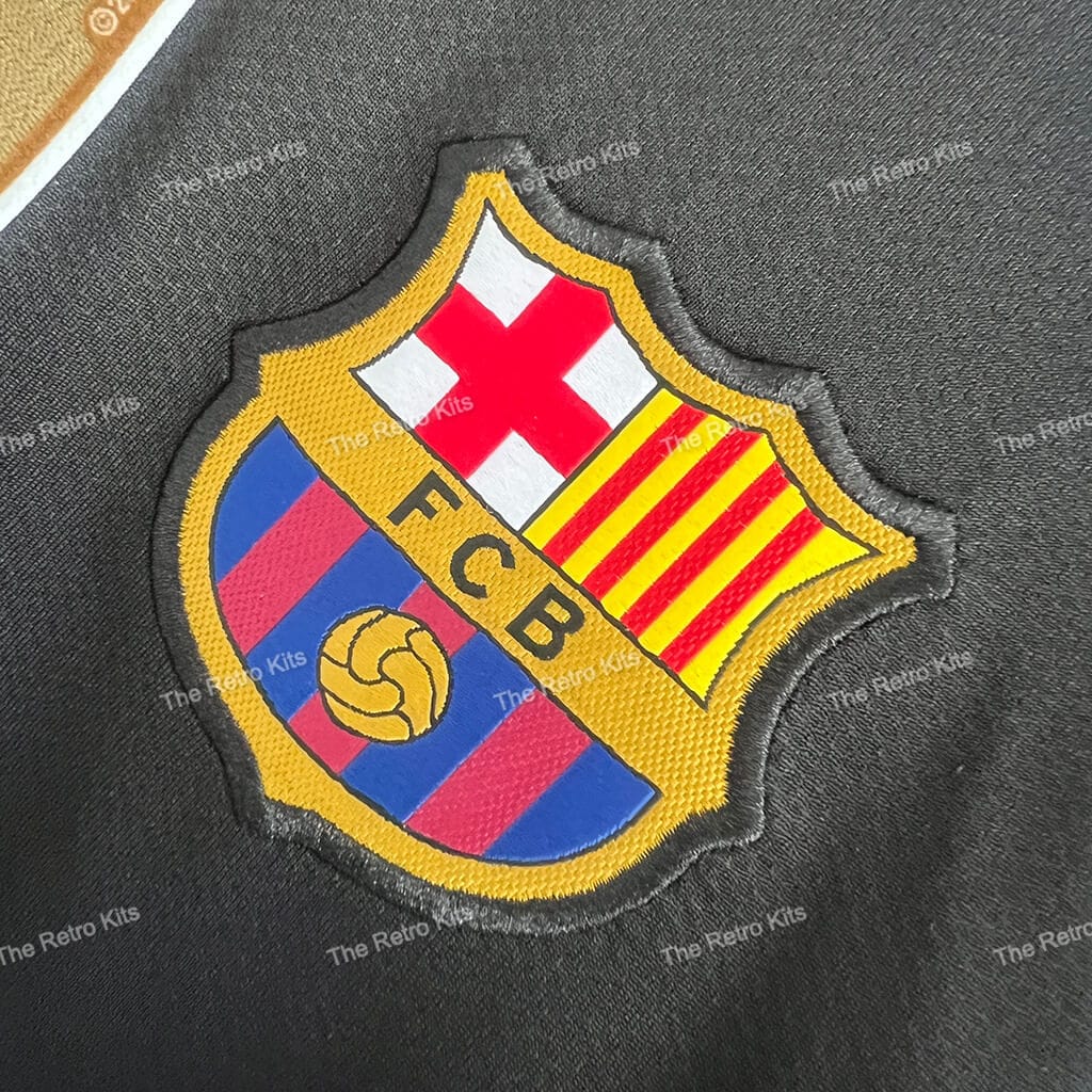 FC Barcelona 2011/2012 Away Kit – Long Sleeves