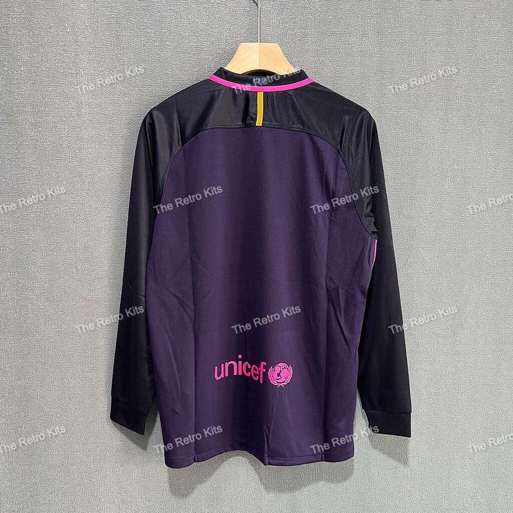 FC Barcelona 2016/2017 Away Kit – Long Sleeves